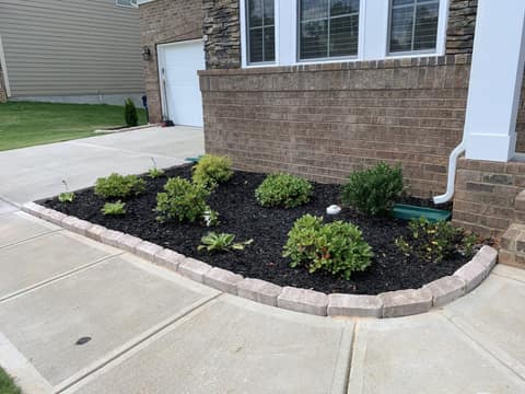 Fresh mulch bed with crisp edging