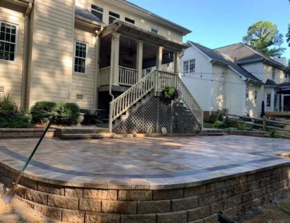 DE42E49D F601 4EBD 8B84 8118EF014F5C